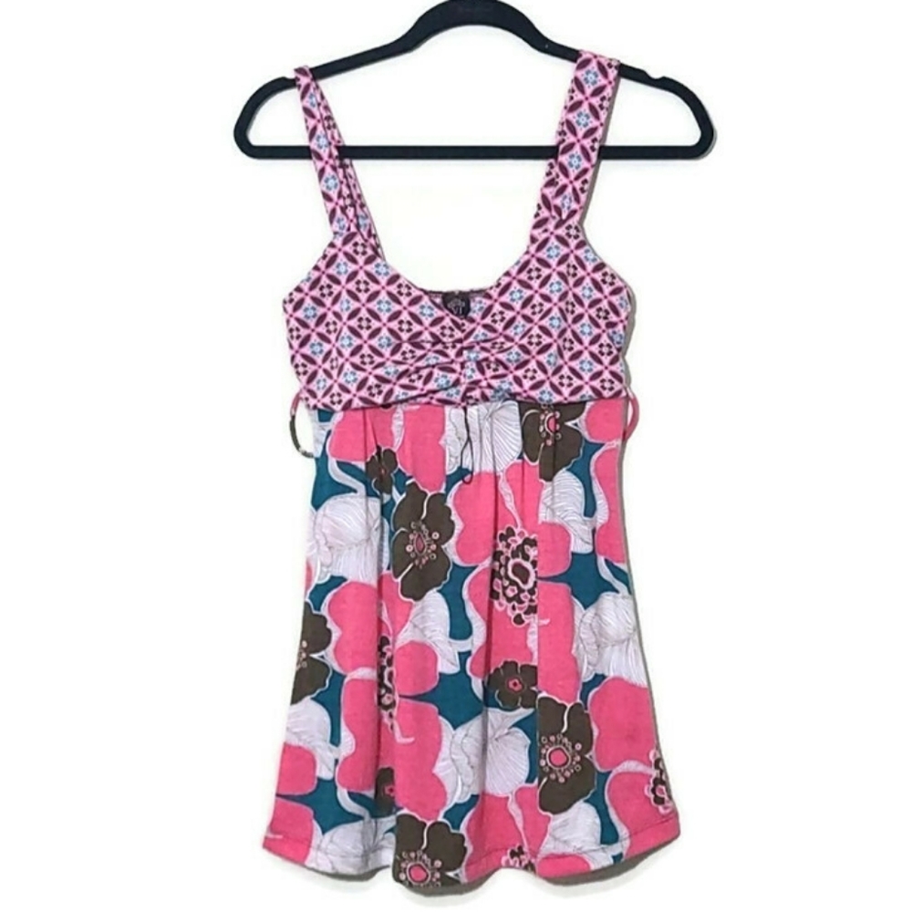 V1 Couture Tank